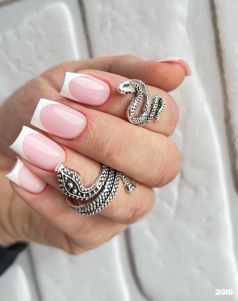 Серебряный маникюр с дизайном — Lidiya